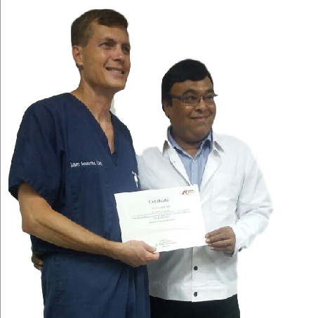 Indian Implantologist Bharat Agravat All on Four Dental Implants Ahmedabad, Gujarat. Dr. Robert Schroering DMD from Louisville, Kentucky (USA)