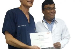 Indian Implantologist Bharat Agravat All on Four Dental Implants Ahmedabad, Gujarat. Dr. Robert Schroering DMD from Louisville, Kentucky (USA)